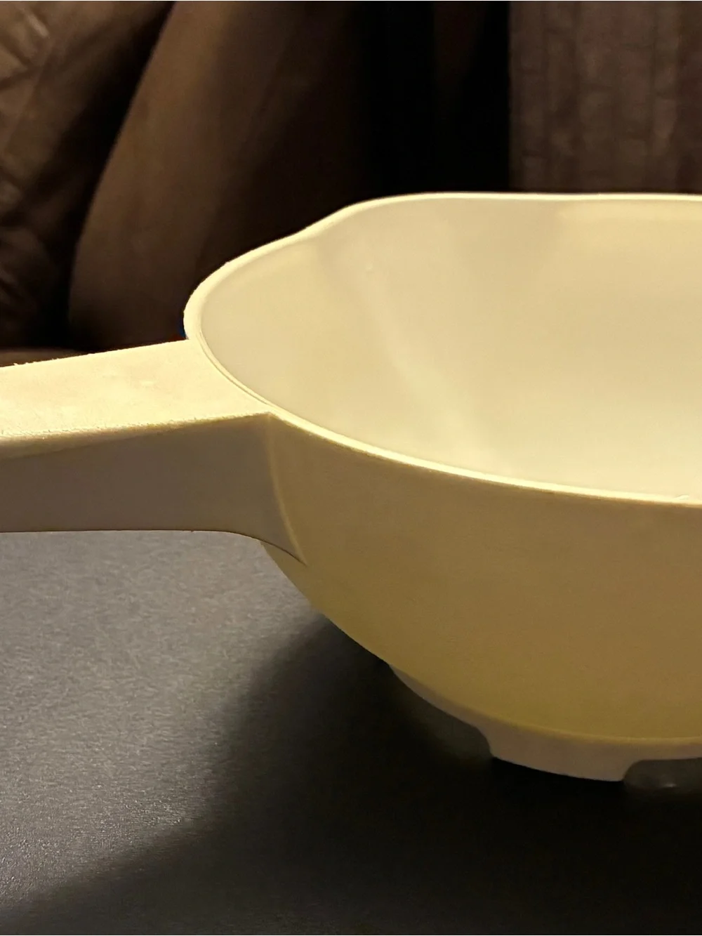 Tupperware Colander 1qt Double Pouring Spouts White Hole And Hook Hanging 1qt